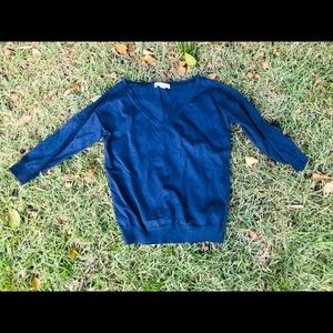 V neck navy sweater in XS banana republic